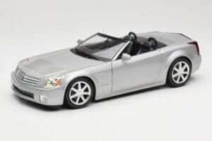 Cadillac XLR Cabrio Zilver Hot Wheels 1:18 53838 Metaal