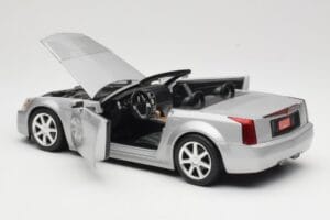 Cadillac XLR Cabrio Zilver Hot Wheels 1:18 53838 Metaal — afbeelding 5 van 8