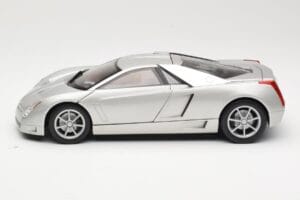 Cadillac Cien Zilver Hot Wheels 1:18 57296 Metaal — afbeelding 4 van 8