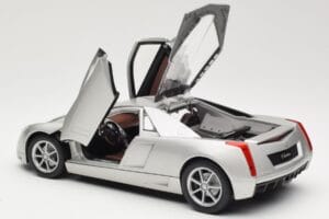 Cadillac Cien Zilver Hot Wheels 1:18 57296 Metaal — afbeelding 5 van 8