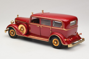 Cadillac Deluxe Tudor Staatslimousine Puyi Laatste Keizer van China Sun Star 1:18 4100 Metaal — afbeelding 7 van 9