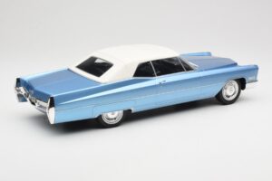 Cadillac DeVille Blauw KK-Scale 1:18 KKDC180314 Metaal — afbeelding 2 van 6