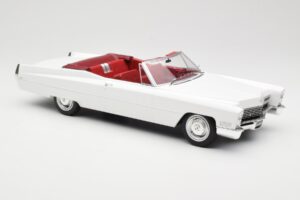 Cadillac DeVille Cabriolet Wit KK-Scale 1:18 KKDC180313 Metaal — afbeelding 4 van 6