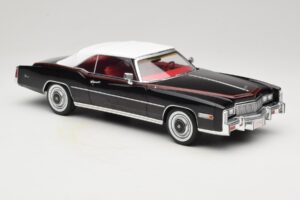 Cadillac Eldorado Cabriolet Zwart MCG 1:18 MCG18473 Metaal — afbeelding 6 van 8