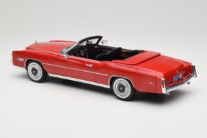 Cadillac Eldorado Cabriolet Rood MCG 1:18 MCG18471 Metaal — afbeelding 7 van 8
