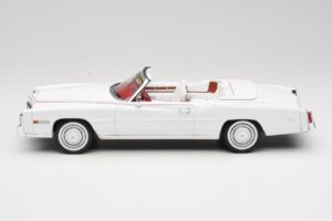 Cadillac Eldorado Cabriolet Wit MCG 1:18 MCG18474 Metaal — afbeelding 3 van 7