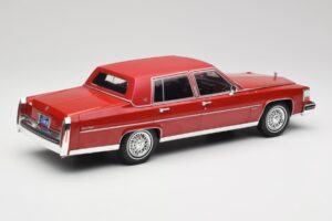 Cadillac Fleetwood Brougham Donkerrood Metallic MCG 1:18 MCG18251 Metaal — afbeelding 2 van 6