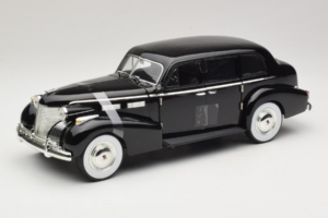 Cadillac Fleetwood Series 75 The Godfather Jada 1:18 91199 Metaal