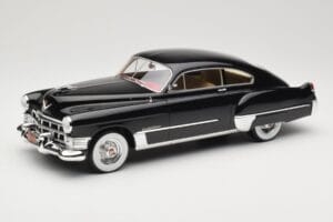Cadillac Series 62 Club Sedanette Zwart BoS Models 1:18 BOS292 Hars