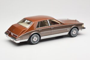 Cadillac Seville Brown Metallic BoS Models 1:18 BOS333 Hars — afbeelding 2 van 6