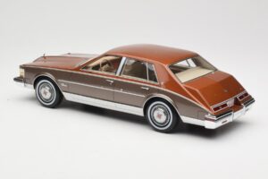 Cadillac Seville Brown Metallic BoS Models 1:18 BOS333 Hars — afbeelding 5 van 6
