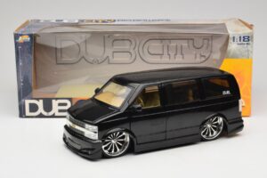 Chevrolet Astro Van Tuned Zwart Jada 1:18 63122 Metaal — afbeelding 8 van 8