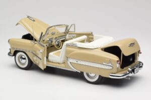 Chevrolet Bel Air Cabriolet Crème Sun Star 1:18 1623 Metaal — afbeelding 5 van 8