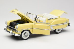 Chevrolet Bel Air Cabriolet Geel Sun Star 1:18 1712 Metaal — afbeelding 2 van 8