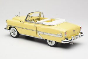 Chevrolet Bel Air Cabriolet Geel Sun Star 1:18 1712 Metaal — afbeelding 7 van 8