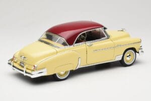 Chevrolet Bel Air Geel & Rood Motormax 1:18 73111 Metaal — afbeelding 3 van 8