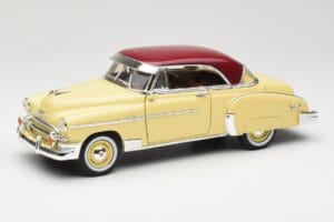 Chevrolet Bel Air Geel & Rood Motormax 1:18 73111 Metaal