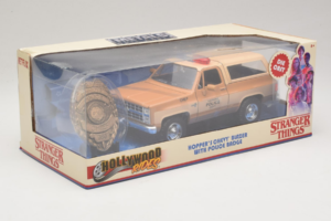 Chevrolet Blazer K5 Politie Stranger Things Metals Diecast 1:24 31111-24 Metaal — afbeelding 2 van 3