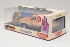 Chevrolet Blazer K5 Politie Stranger Things Metals Diecast 1:24 31111-24 Metaal — afbeelding 3 van 3