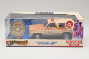 Chevrolet Blazer K5 Politie Stranger Things Metals Diecast 1:24 31111-24 Metaal