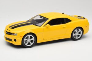 Chevrolet Camaro SS RS Geel Maisto 1:18 31173 Metaal