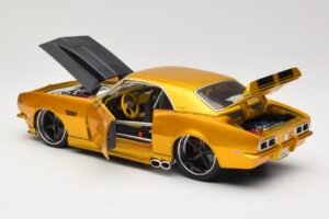 Chevrolet Camaro Z/28 Goud Maisto 1:18 31066 Metaal — afbeelding 5 van 8