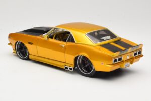 Chevrolet Camaro Z/28 Goud Maisto 1:18 31066 Metaal — afbeelding 7 van 8