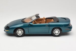 Chevrolet Camaro Z28 Cabriolet Groen American Muscle 1:18 7231D0 Metaal — afbeelding 4 van 8