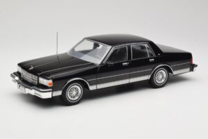 Chevrolet Caprice Zwart MCG 1:18 MCG18113 Metaal