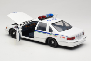 Chevrolet Caprice Canada Politie UT Models 1:18 21023 Metaal — afbeelding 5 van 8