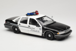 Chevrolet Caprice Glendale Politie UT Models 1:18 21026 Metaal — afbeelding 6 van 8