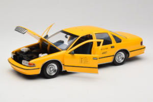 Chevrolet Caprice NYC Taxi UT Models 1:18 180142095-O1 Metaal — afbeelding 2 van 8