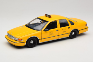 Chevrolet Caprice NYC Taxi UT Models 1:18 180142095 Metaal