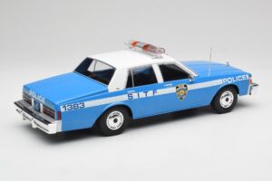 Chevrolet Caprice NYPD Politieauto MCG 1:18 MCG18360 Metaal — afbeelding 2 van 6