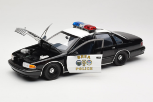 Chevrolet Caprice Californië Politie UT Models 1:18 180142098 Metaal — afbeelding 2 van 8