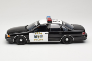 Chevrolet Caprice Californië Politie UT Models 1:18 180142098 Metaal — afbeelding 4 van 8