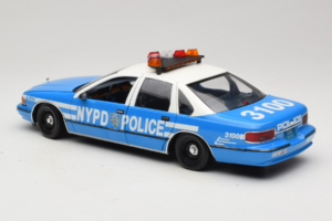Chevrolet Caprice New York Politie UT Models 1:18 180142097 Metaal — afbeelding 5 van 8