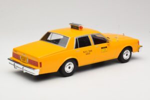 Chevrolet Caprice Geel Taxi MCG 1:18 MCG18038 Metaal — afbeelding 2 van 6