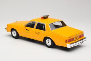 Chevrolet Caprice Geel Taxi MCG 1:18 MCG18038 Metaal — afbeelding 5 van 6