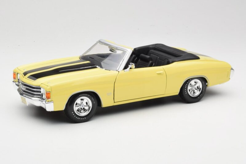 Chevrolet Chevelle SS 454 Geel Maisto 1:18 531890 Metaal