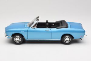 Chevrolet Corvair Monza Cabriolet Blauw Road Signature 1:18 92498 Metaal — afbeelding 4 van 8