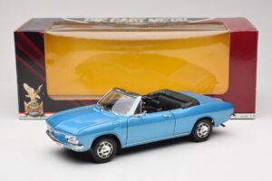 Chevrolet Corvair Monza Cabriolet Blauw Road Signature 1:18 92498 Metaal — afbeelding 8 van 8