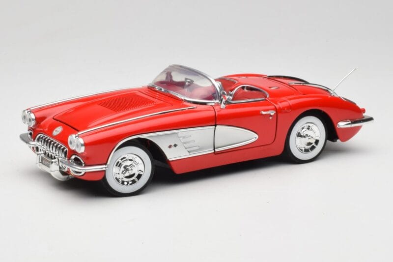 Chevrolet Corvette C1 Rood Motormax 1:18 73100TC Metaal