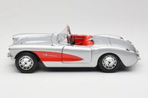 Chevrolet Corvette C1 Zilver Bburago 1:18 3034 Metaal — afbeelding 4 van 8