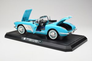 Chevrolet Corvette C1 Hard Top Blauw Solido 1:12 1202-M1 Metaal — afbeelding 5 van 8
