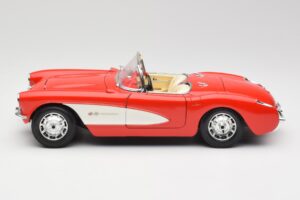 Chevrolet Corvette C1 Roadster Rood Bburago 1:18 3024 Metaal — afbeelding 4 van 8