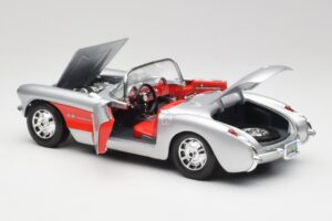 Chevrolet Corvette C1 Zilver & Rood Bburago 1:18 3024-M1 Metaal — afbeelding 5 van 8