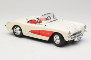 Chevrolet Corvette C1 Wit & Rood Bburago 1:18 3024-M3 Metaal — afbeelding 6 van 8
