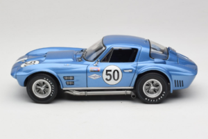 Chevrolet Corvette C2 Grand Sport #50 Nassau Speed Week 1963 Exoto 1:18 RLG18024 Metaal — afbeelding 4 van 8