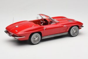 Chevrolet Corvette C2 Sting Ray Cabriolet Riverside Red Norev 1:18 189056 Metaal — afbeelding 2 van 6